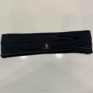 Flipbelt running beltgreat condition black size medium unisex men and women
